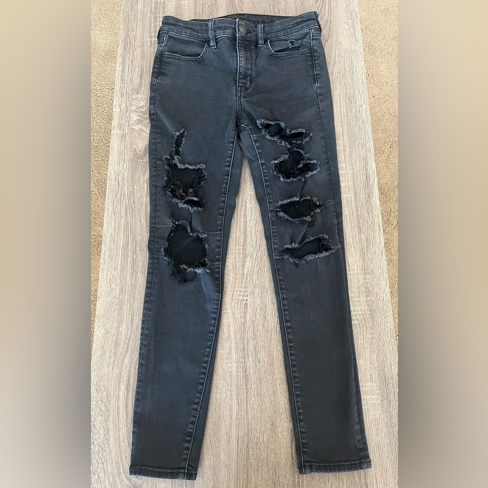 American Eagle Outfitters Black Distressed Skinny Jeans